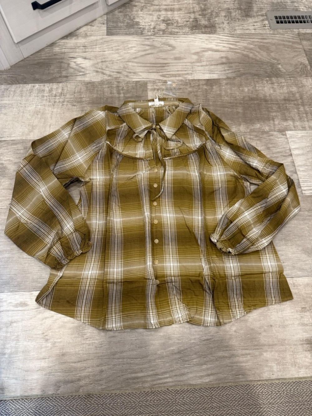 Blu Pepper Olive Green Plaid Ruffle Collar Blouse